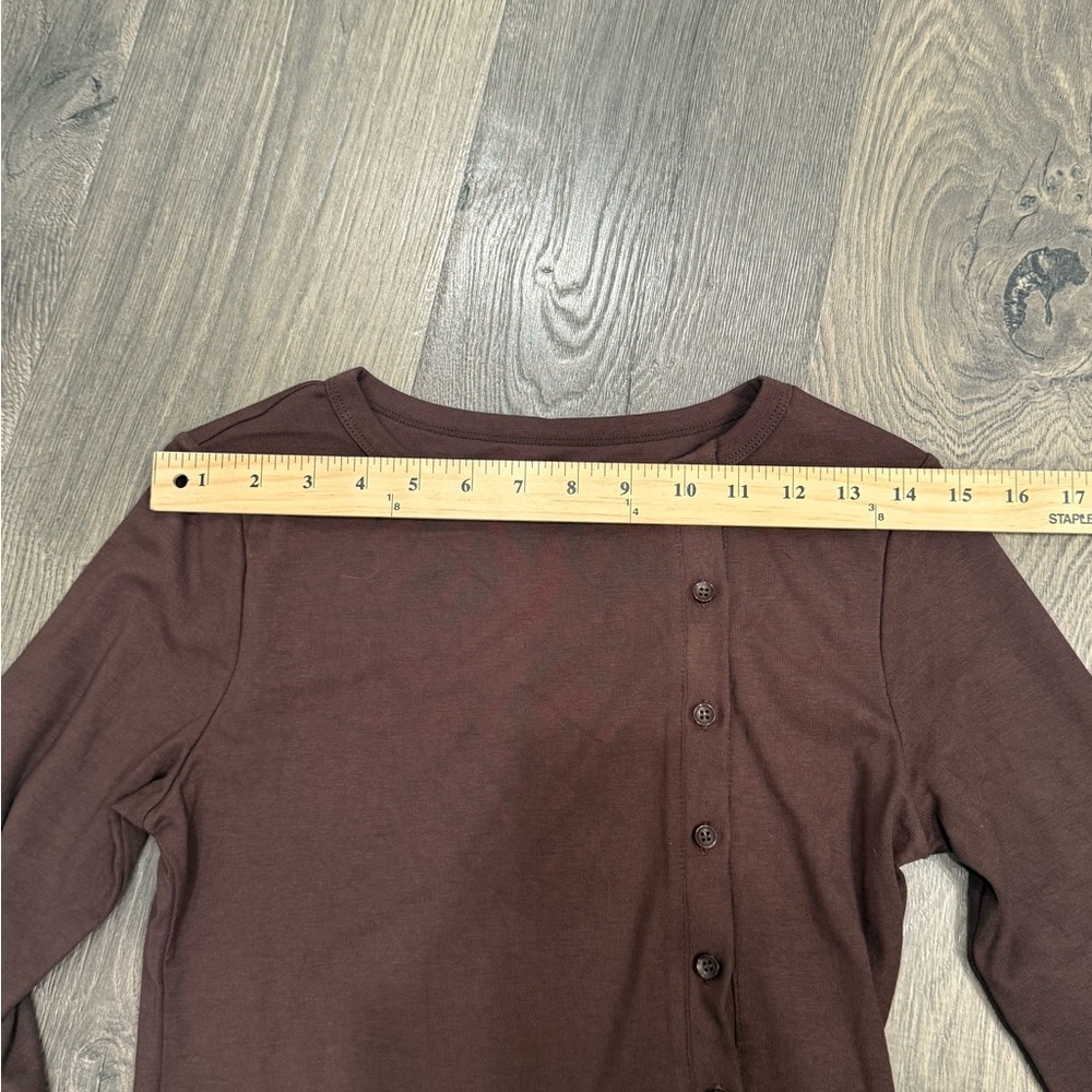 Chocolate Button-Front Long Sleeve Top - Picture 5 of 6